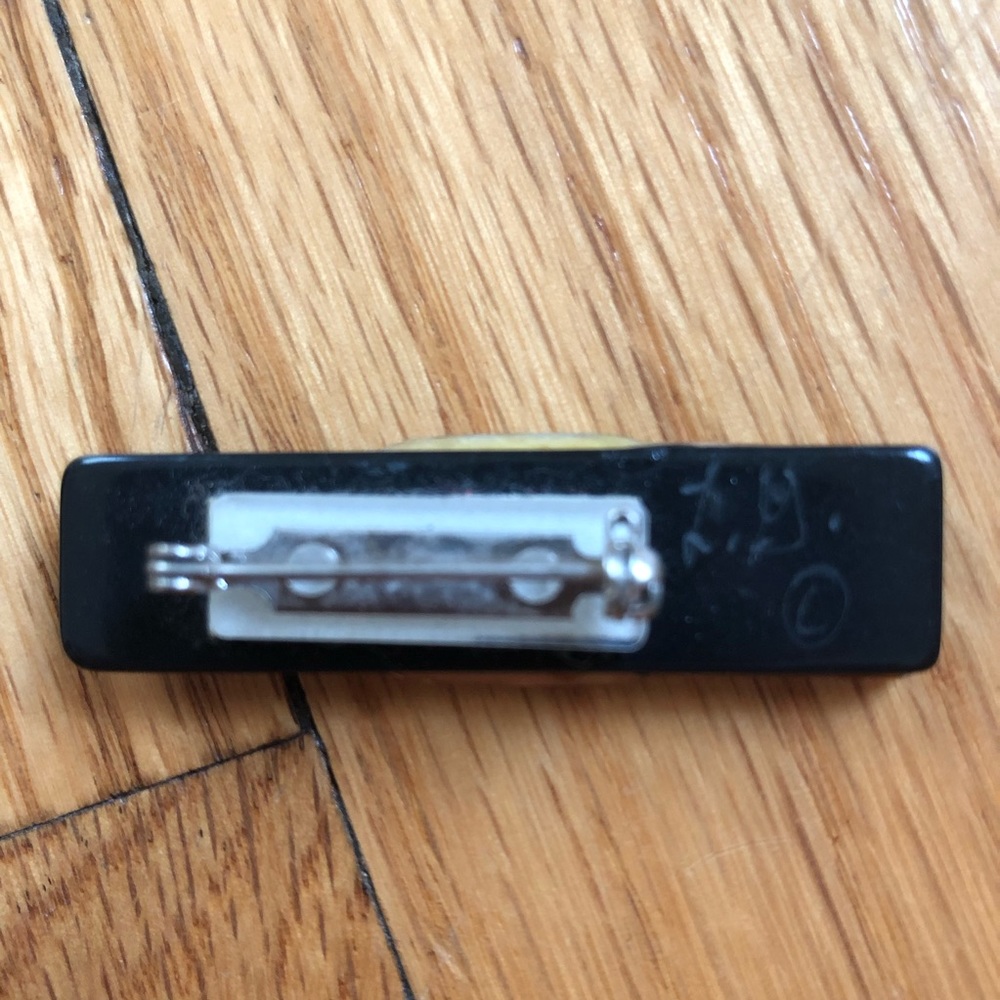 Pin - Picture 2 of 2